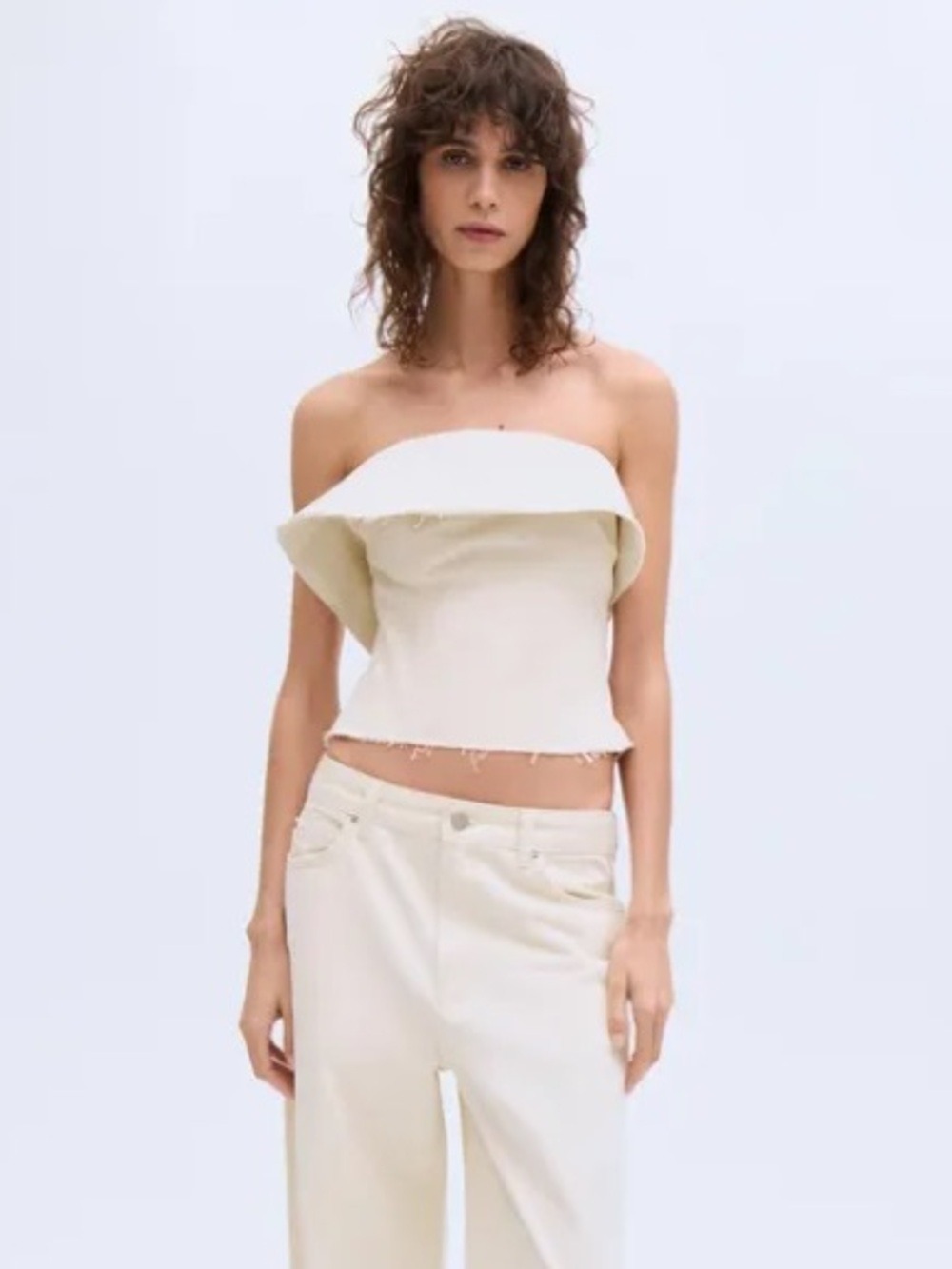 ZARA ZW COLLECTION strapless ruffled top in ecru Size M